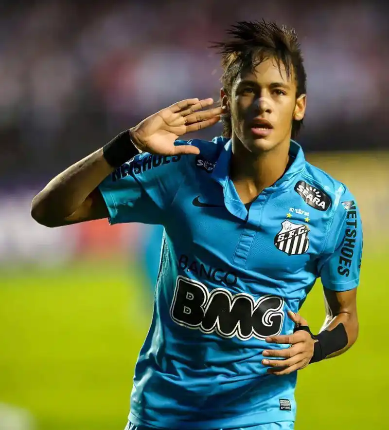 比赛中都发 比赛中都发