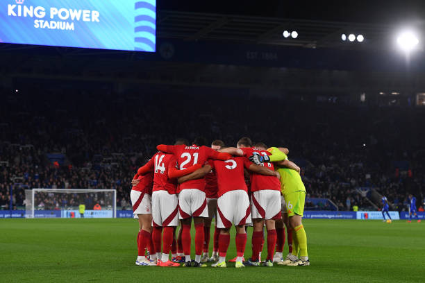 队防线将迈 队防线将迈