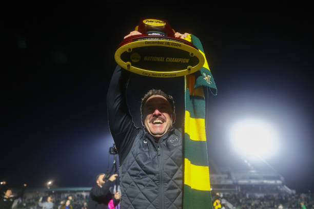 更是展现了 更是展现了